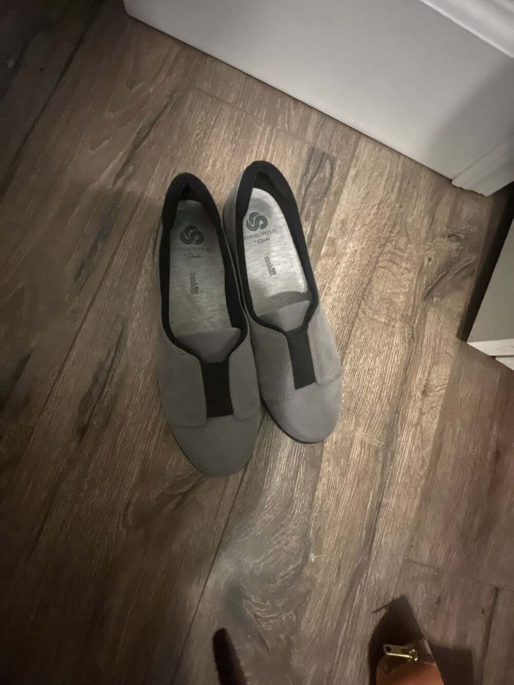 Clarks Cloudsteppers Ayla Band Grey Slip-On Comfort Shoes 6 1/2 W NWT